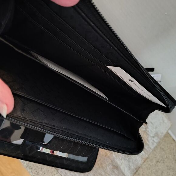 Vera Bradley Black Quilted Wallet - Picture 4 of 4